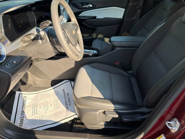 Used 2024 Chevrolet Trax LT FWD image 14