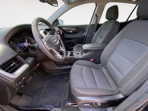 Used 2022 GMC Terrain SLE w/ Driver Convenience Package image 23