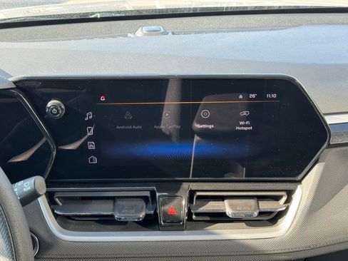 Used 2025 Chevrolet TrailBlazer LT image 39