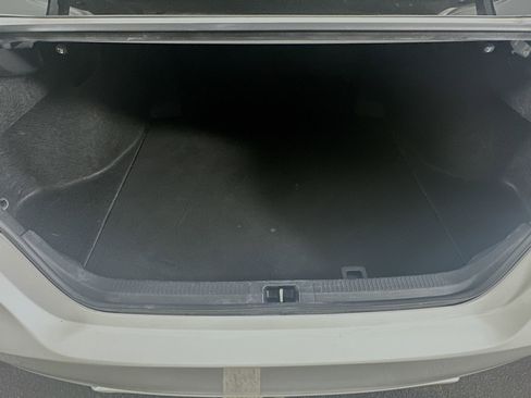Used 2023 Toyota Camry SE FWD image 26