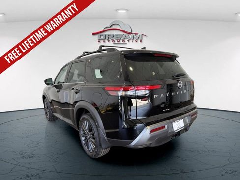 New 2026 Nissan Pathfinder SL w/ SL Premium Package FWD image 6