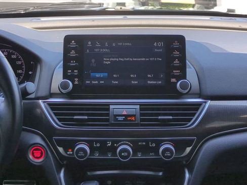 Used 2021 Honda Accord Sport image 17