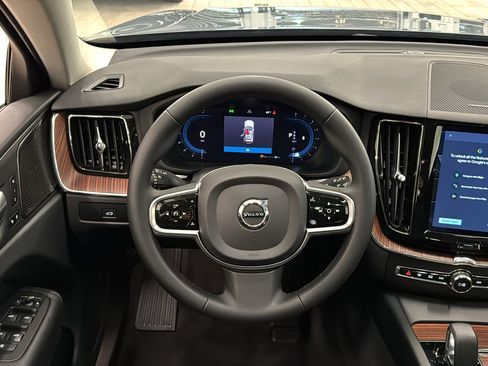 Certified 2023 Volvo XC60 B5 Plus w/ Climate Package image 12