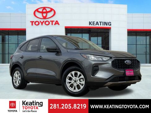 Used 2025 Ford Escape Active image 1