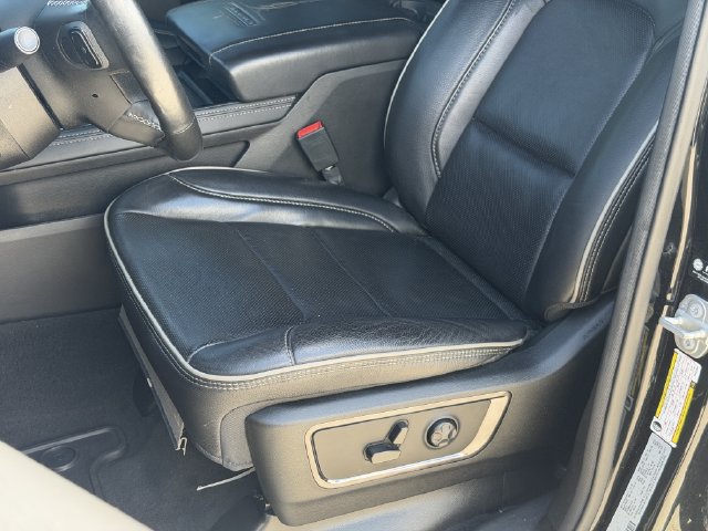 Used 2023 RAM 1500 Limited w/ Body Color Bumper Group AWD/4WD image 12