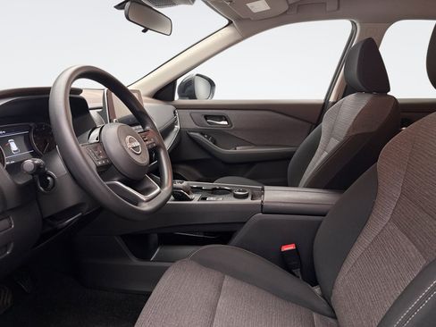 Used 2023 Nissan Rogue SV AWD/4WD image 9