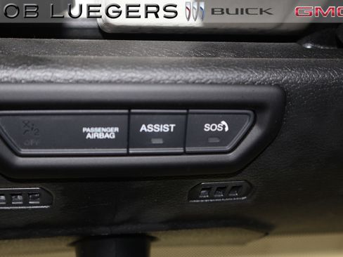 Used 2022 Jeep Wrangler Unlimited Sahara w/ LED Lighting Group image 27