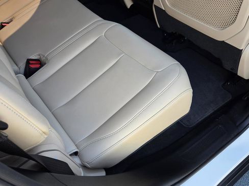 Used 2023 Jeep Grand Cherokee 4WD 4xe image 58