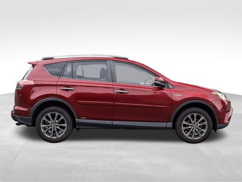 Used 2018 Toyota RAV4 Limited w/ Advanced Technology Package AWD/4WD image 3