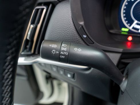 Used 2024 MAZDA CX-90 Plug-In Hybrid w/ Premium Pkg image 29