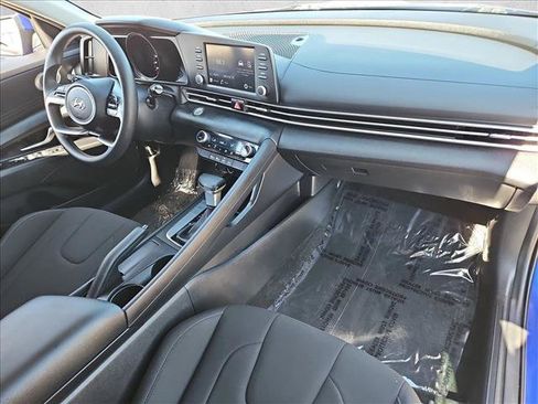 Certified 2023 Hyundai Elantra SEL w/ Cargo Package image 26