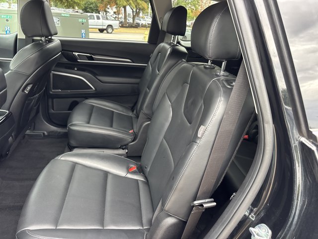 Used 2025 Kia Telluride S AWD/4WD image 16