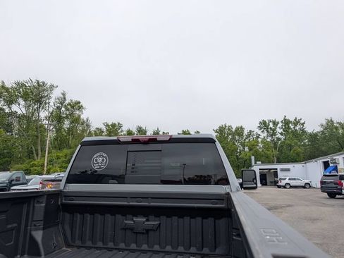 Used 2025 Chevrolet Silverado 2500 LTZ w/ LTZ Plus Package AWD/4WD image 9