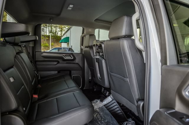 Used 2024 Chevrolet Silverado 2500 LTZ AWD/4WD image 44