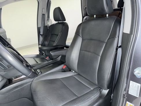 Used 2021 Honda Pilot Special Edition image 16