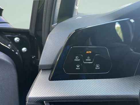 New 2026 Volkswagen GTI SE image 29