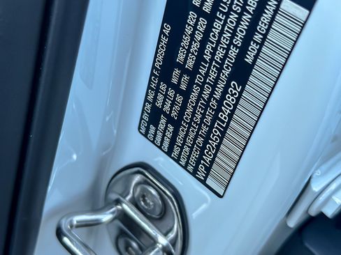 New 2026 Porsche Macan S image 28