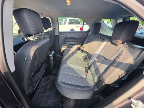 Used 2016 Chevrolet Equinox LS FWD image 9