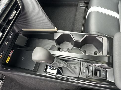 New 2026 Toyota Camry SE FWD image 36