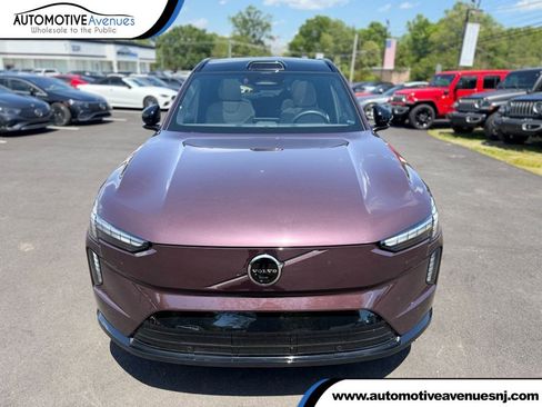 Used 2025 Volvo EX90 Ultra AWD/4WD image 1