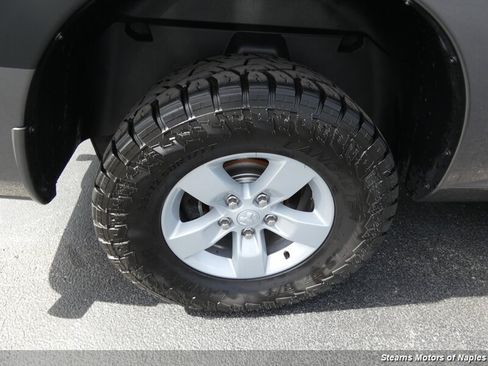 Used 2018 RAM 1500 Express RWD image 16
