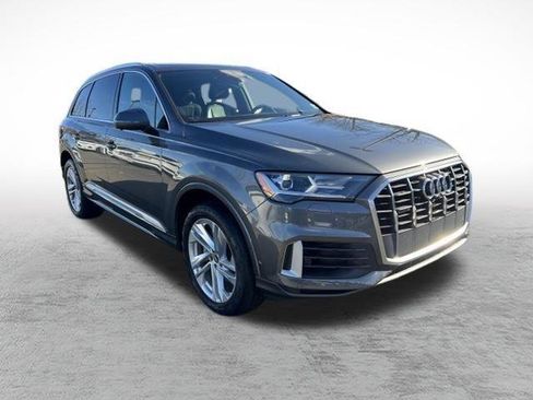 Used 2021 Audi Q7 3.0T Premium w/ Convenience Package image 3