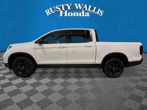 New 2026 Honda Ridgeline Black Edition image 6
