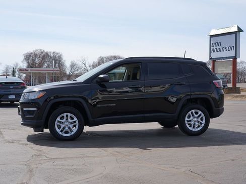 Used 2018 Jeep Compass Sport image 6