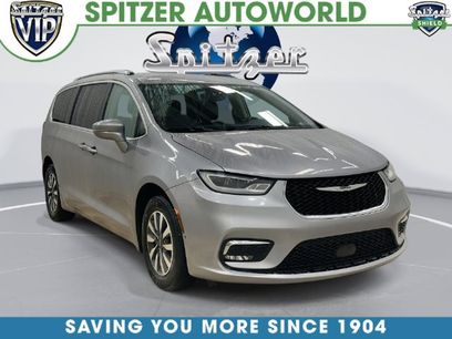 Used 2021 Chrysler Pacifica Touring-L