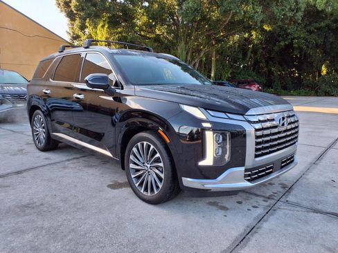 Certified 2024 Hyundai Palisade Calligraphy image 17