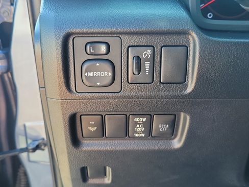Used 2013 Toyota 4Runner Limited AWD/4WD image 20