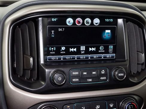 Used 2016 Chevrolet Colorado Z71 AWD/4WD image 17