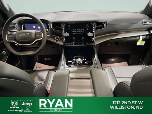New 2025 Jeep Wagoneer Series II w/ Convenience Group I image 2