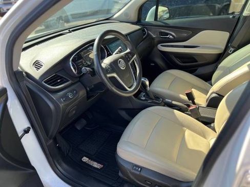 Used 2017 Buick Encore Essence image 12