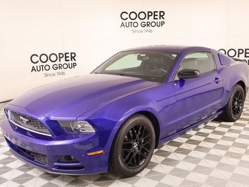 Used 2014 Ford Mustang Coupe w/ Equipment Group 102A RWD image 8