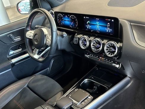 Used 2022 Mercedes-Benz GLA 250 image 30