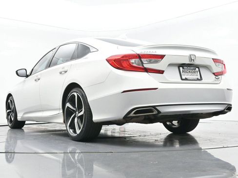 Used 2018 Honda Accord Sport image 45