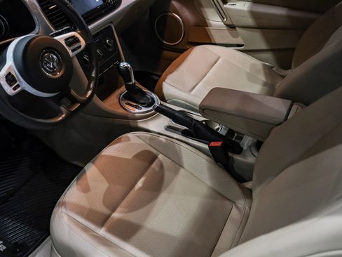 Used 2016 Volkswagen Beetle 1.8T SE image 19