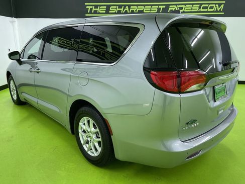 Used 2021 Chrysler Voyager LX w/ Cold Weather Group image 7