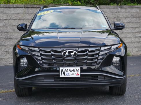Used 2024 Hyundai Tucson SEL w/ Convenience Package AWD/4WD image 2