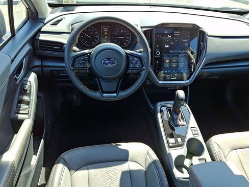 Used 2024 Subaru Crosstrek 2.5i Limited image 11