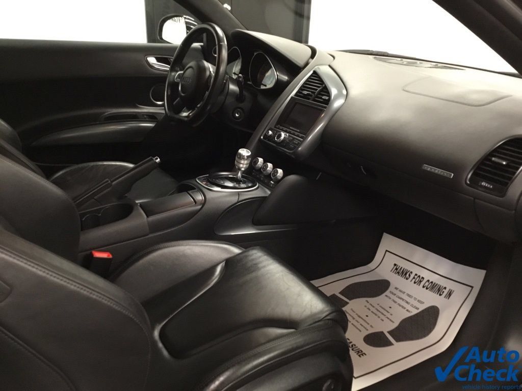 Used 2008 Audi R8 V8 AWD/4WD image 17