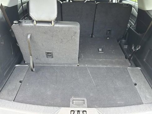 Certified 2023 Ford Explorer XLT w/ Equipment Group 202A AWD/4WD image 23