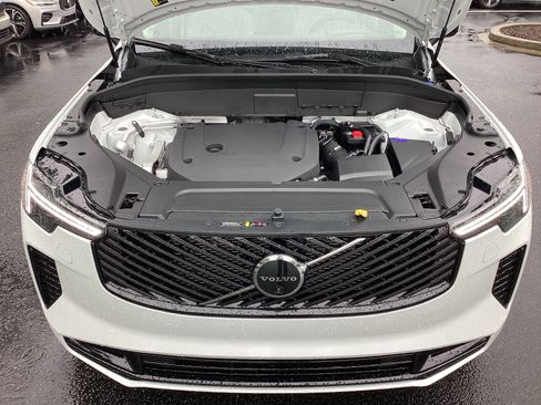 Used 2026 Volvo XC90 B6 Ultra w/ Protection Package Premier AWD/4WD image 36