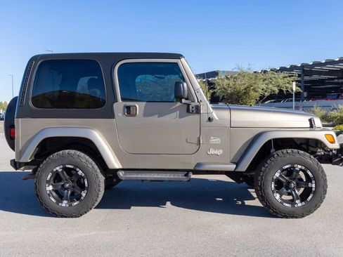 Used 2003 Jeep Wrangler Sahara image 7
