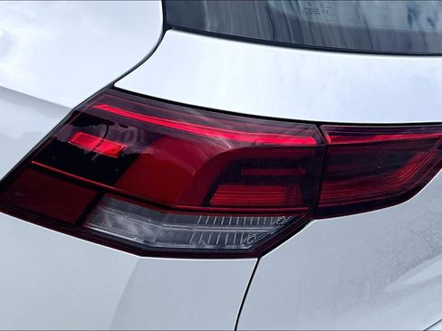 Used 2024 Volkswagen GTI Autobahn FWD image 25