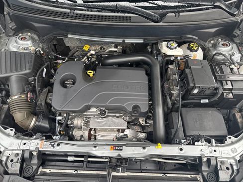 Used 2023 Chevrolet Equinox LT image 25
