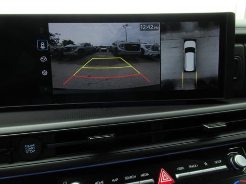 Used 2024 Hyundai Santa Fe Calligraphy FWD image 29