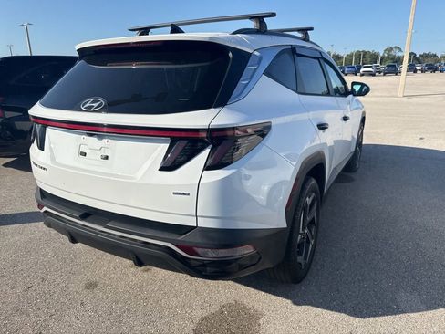 Used 2023 Hyundai Tucson SEL w/ Convenience Package AWD/4WD image 3