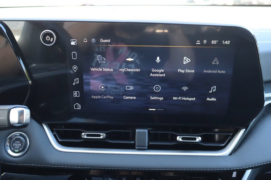New 2027 Chevrolet Equinox LT FWD image 12